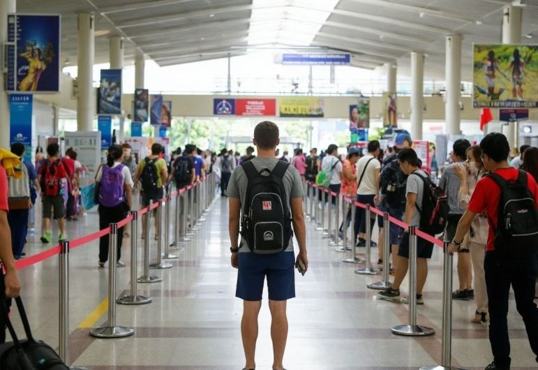 Таиланд ужесточает контроль за «визаранами»