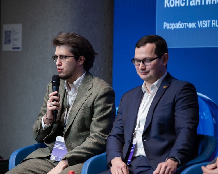ИИ-визионеры, междисциплинарные компетенции и&nbsp;оптимизация посика: цифровизацию туризма обсудили в&nbsp;РУДН
